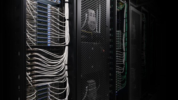 NVIDIA發布可擴展式“AI工廠”搭建藍圖及基礎軟件服務